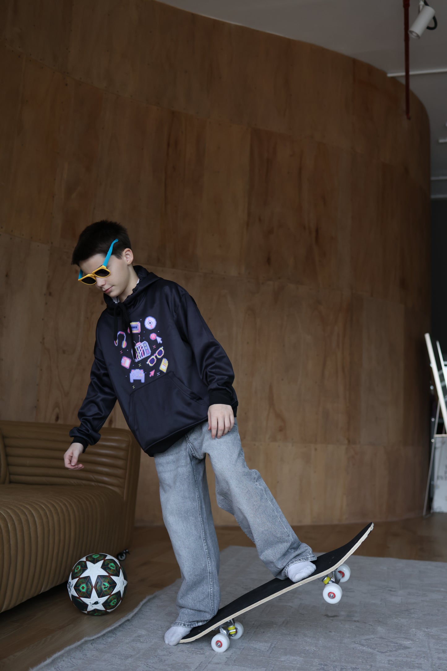 Pixel Pulse Hoodie – Retro Gaming Hoodie for Boys